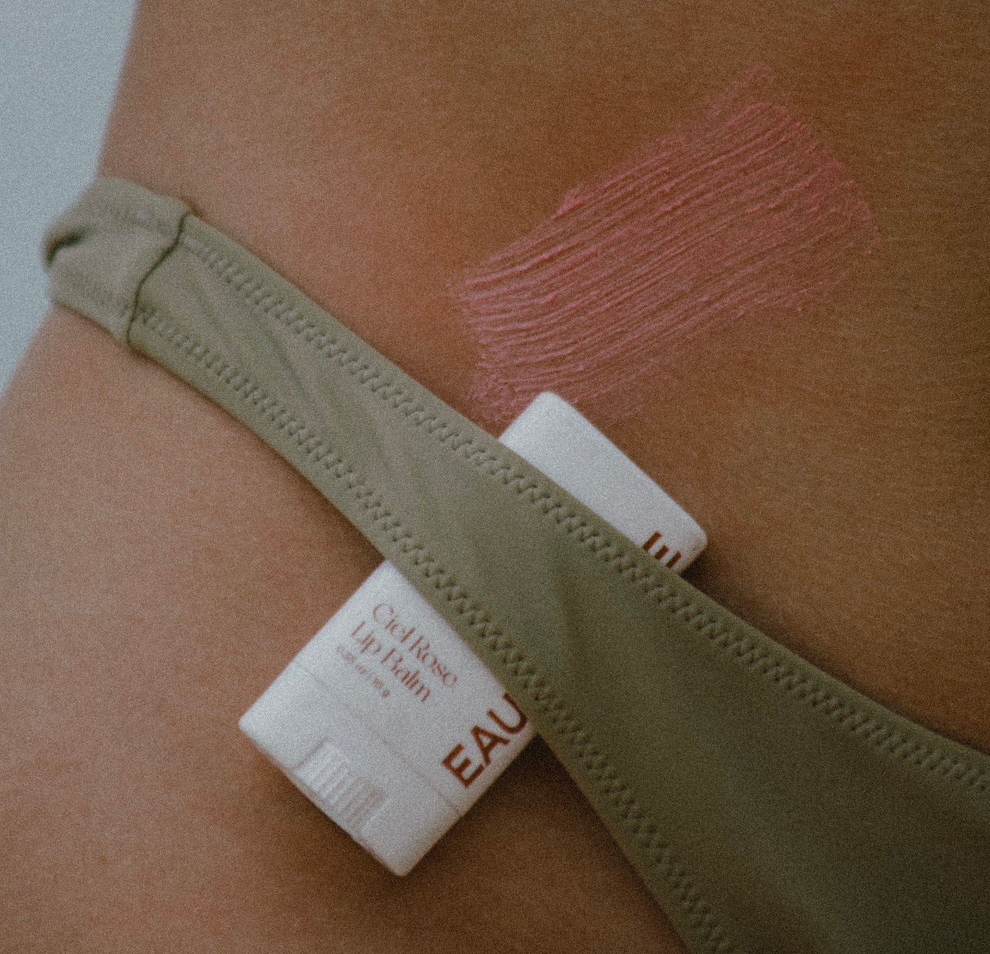 Ciel Rose highlighter lip and cheek balm, (Pink)